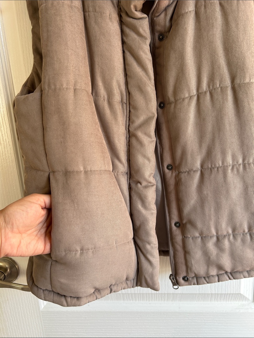 BE COOL Taupe Quilted Puffer Vest with High Collar - Picture 4 of 5